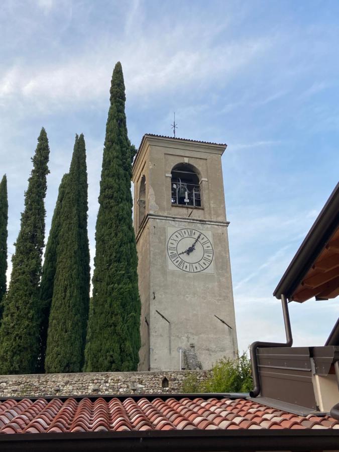 La Volpe Rossa Rooms And Apartments San Felice del Benaco Extérieur photo